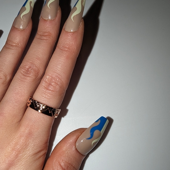 Fashion rose gold ring - Picture 6 of 12